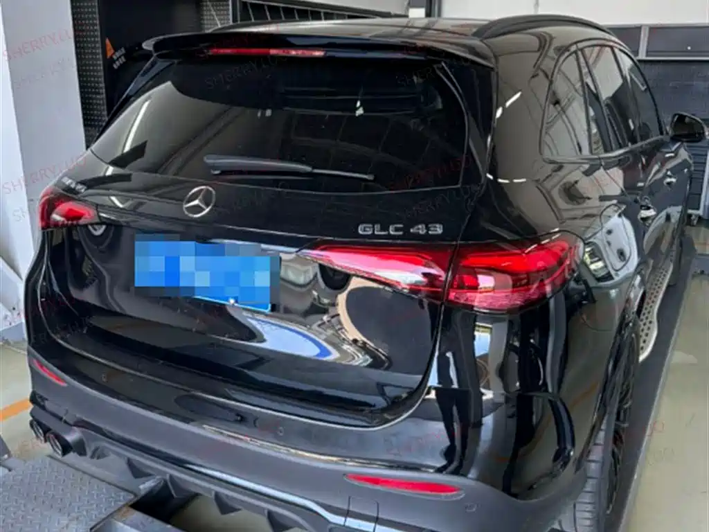 Mercedes-Benz GLC AMG 2025 — фото 2