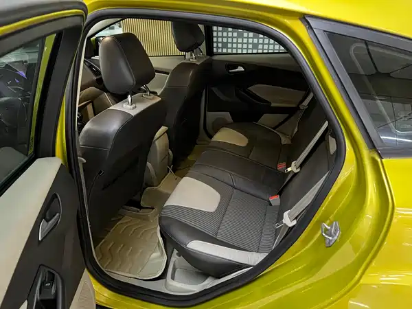Ford Focus 2012