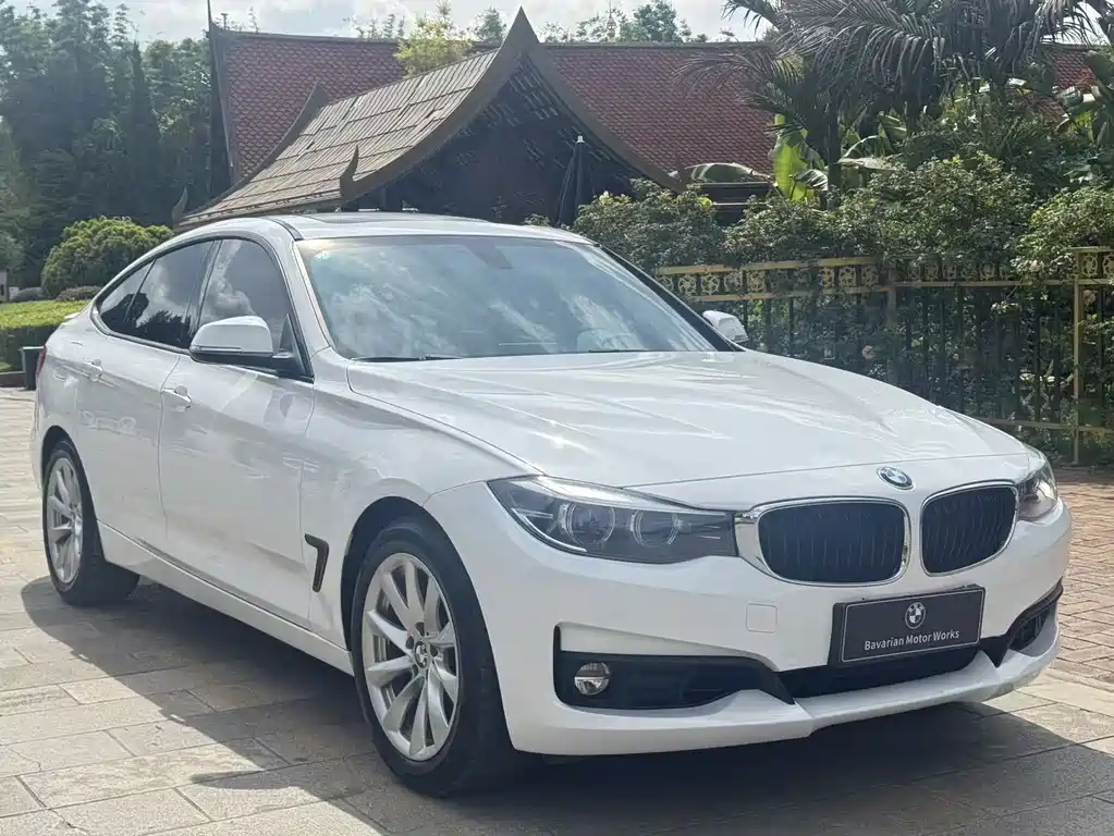 BMW 3 Series GT 2019 — фото 2