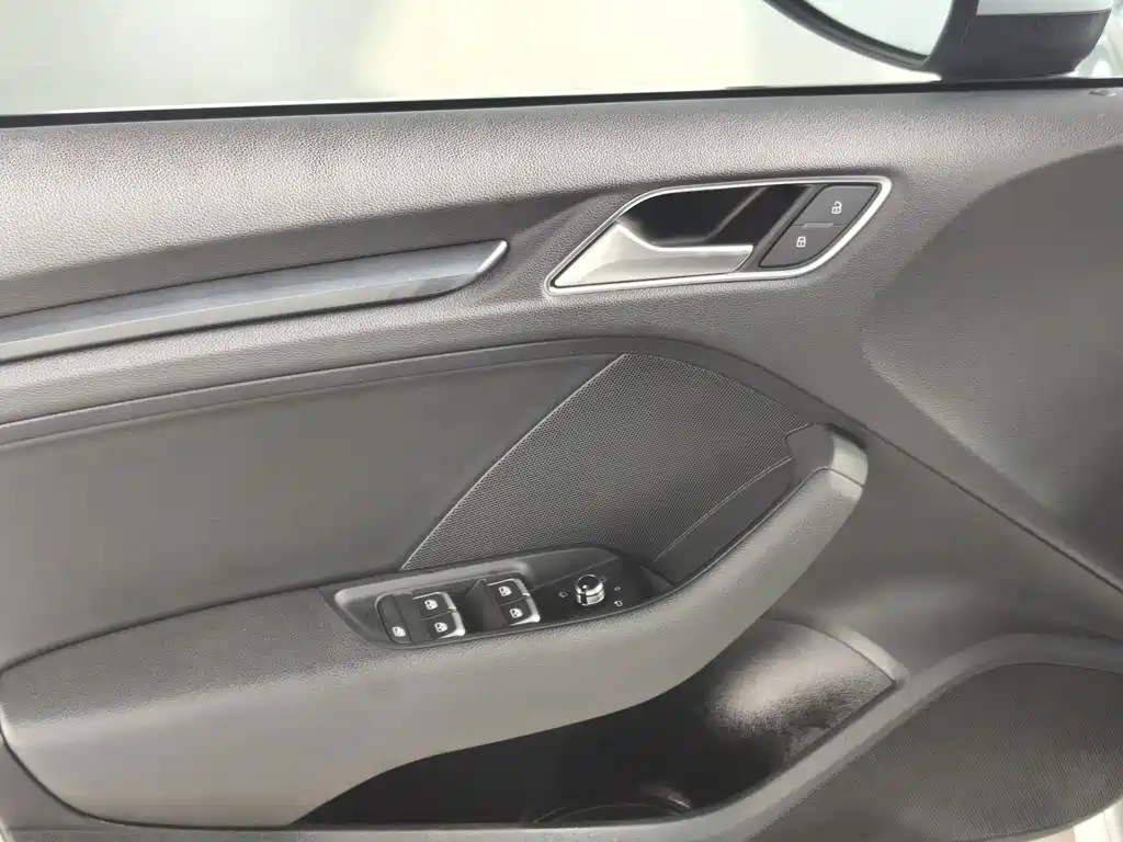 Audi A3 2020 — фото 13
