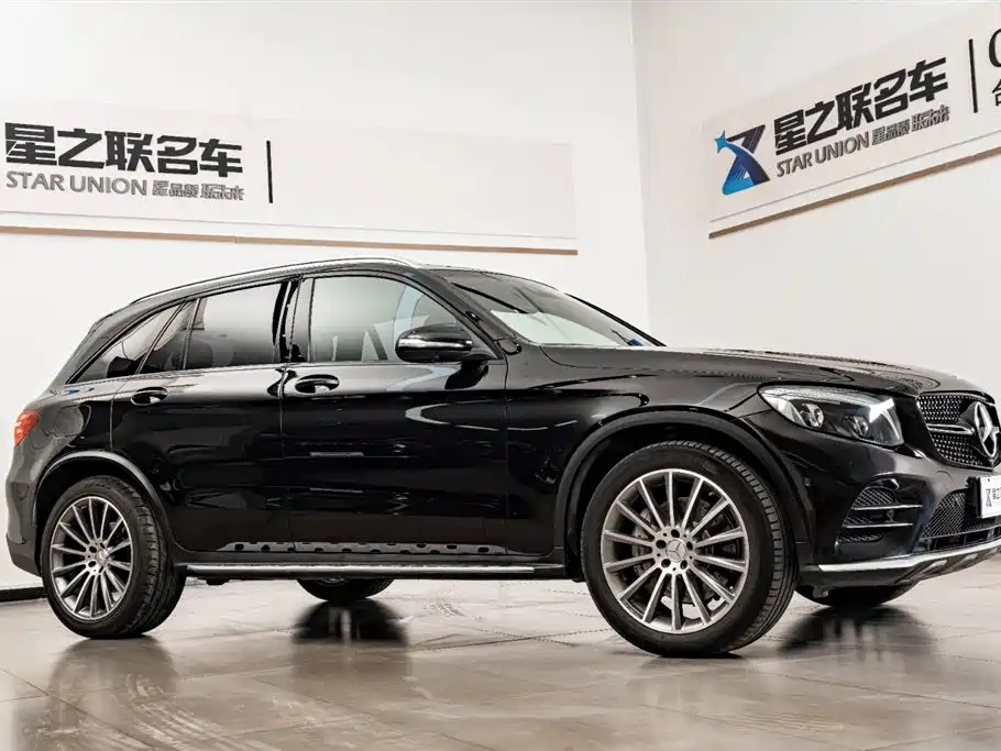 Mercedes-Benz GLC AMG 2019 — фото 6