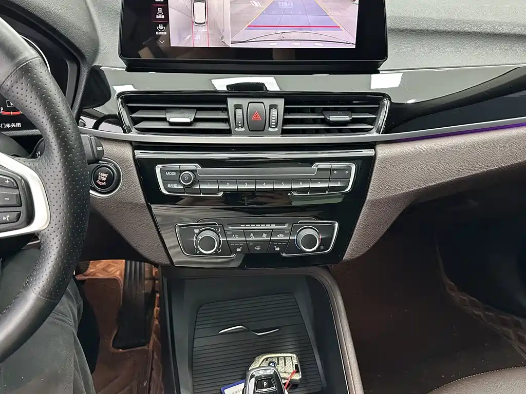 BMW X1 2022 — фото 14