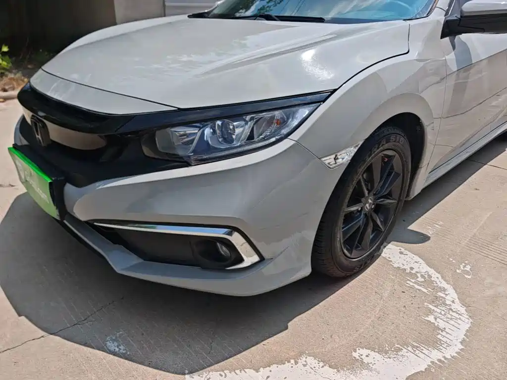 Honda Civic 2020 — фото 24