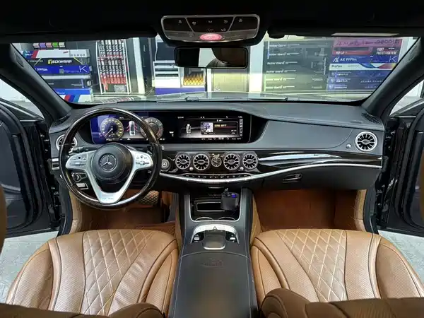 Mercedes-Benz Maybach S-Class 2020