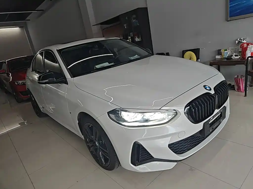 BMW 1 Series 2023