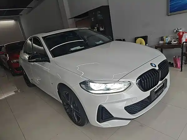 BMW 1 Series 2023