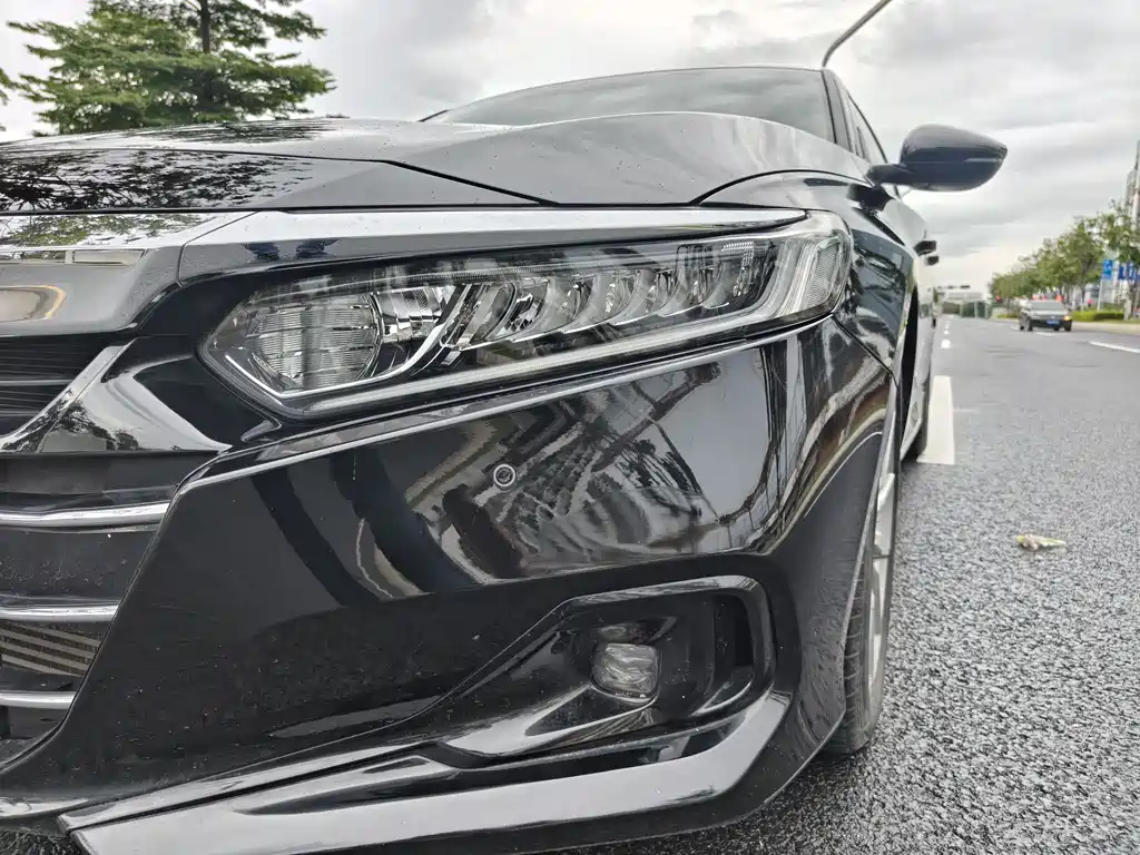 Honda Accord 2023 — фото 19
