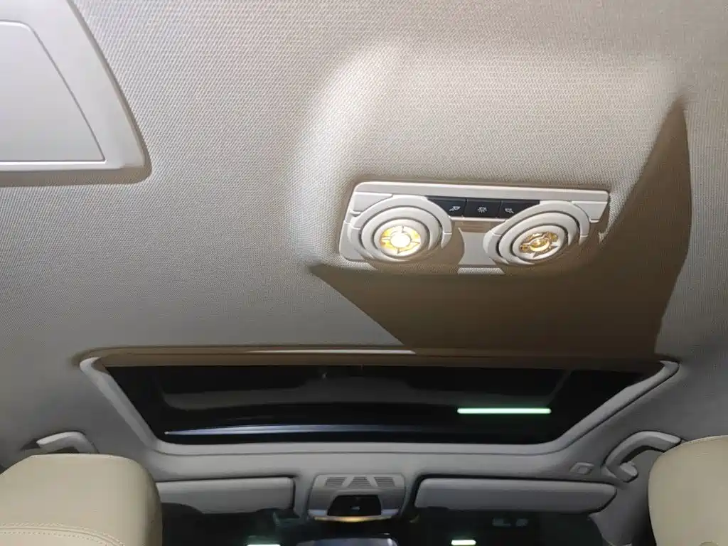 BMW 3 Series 2015 — фото 15