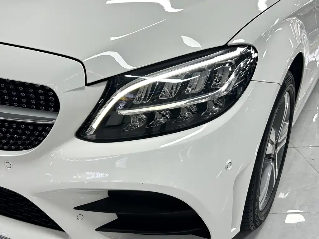 Mercedes-Benz C-Class 2019 — фото 13