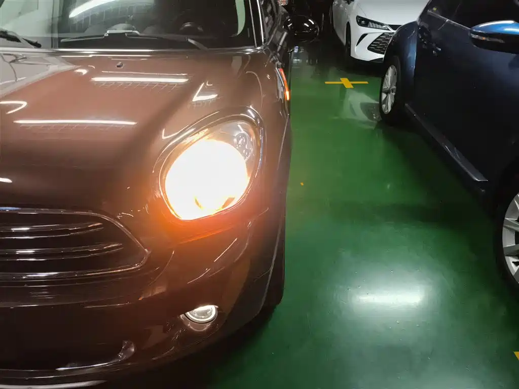 MINI Countryman 2015 — фото 15
