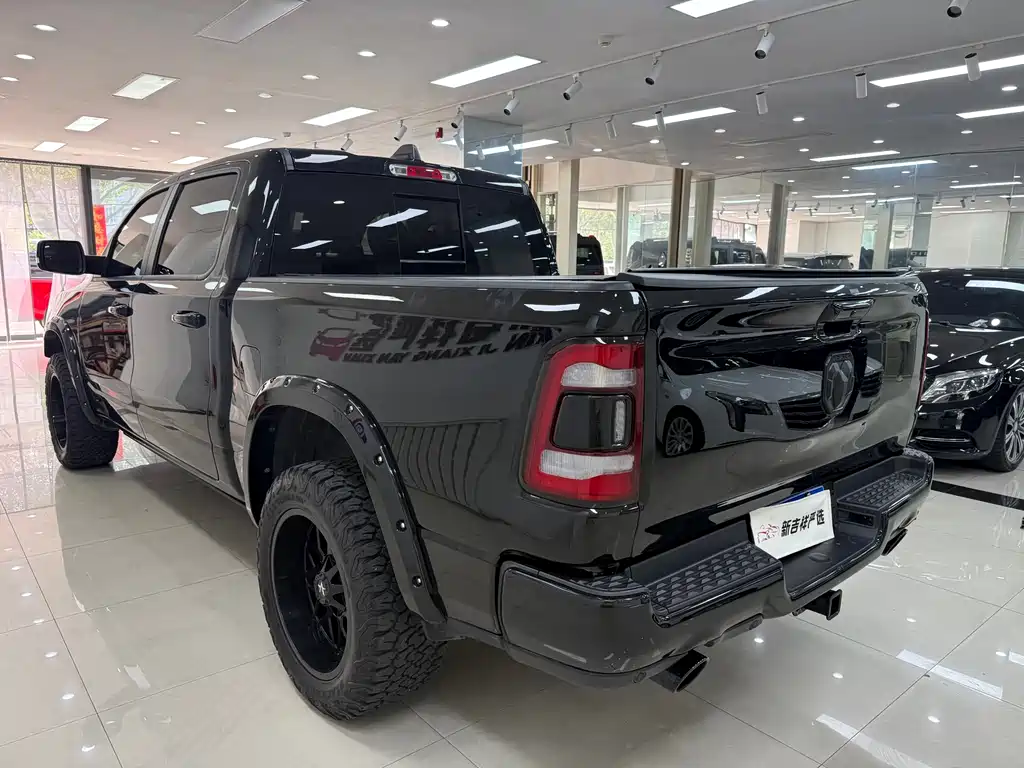 RAM Trucks 2020 — фото 15