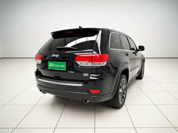 Jeep Grand Cherokee 2019