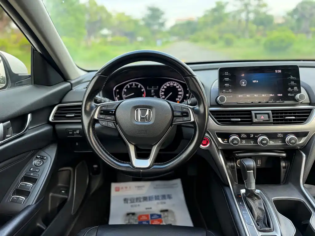 Honda Accord 2020 — фото 14