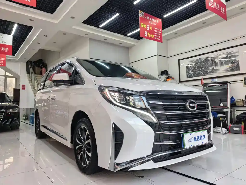 GAC Trumpchi M8 2022 — фото 1