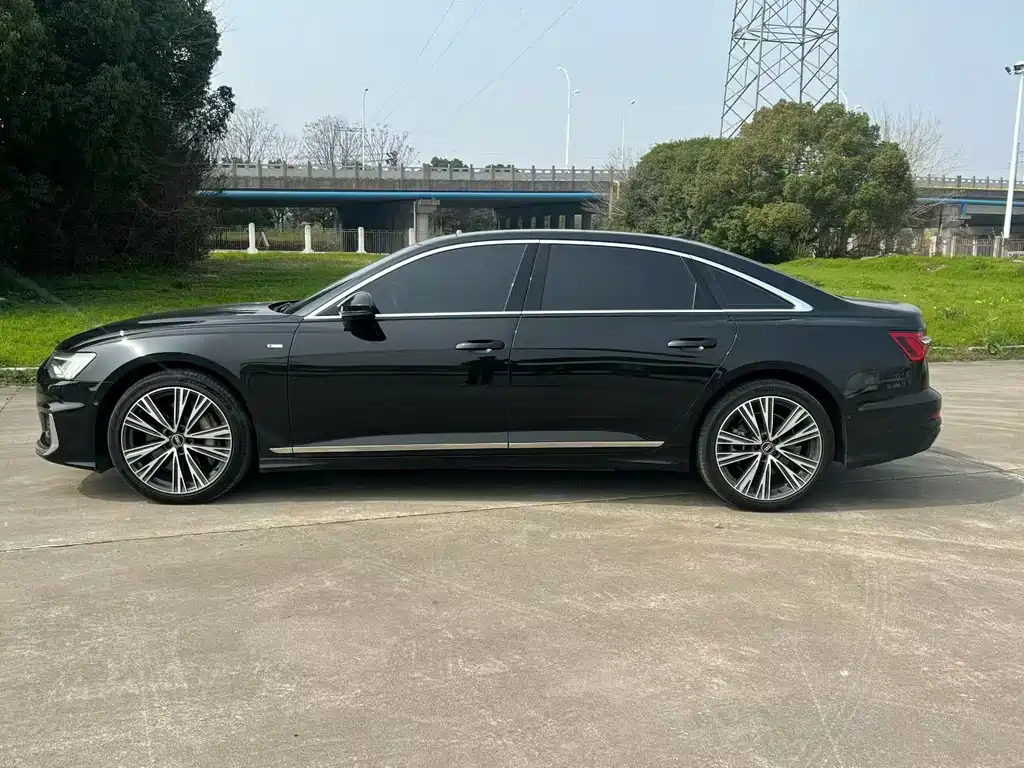Audi A6L 2021