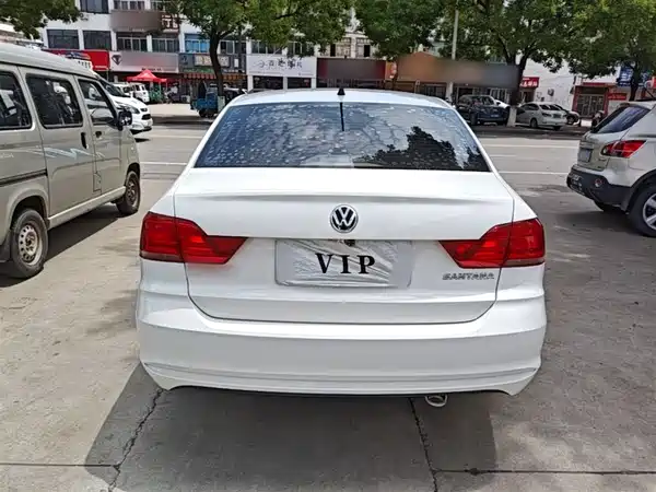 Volkswagen Santana 2016