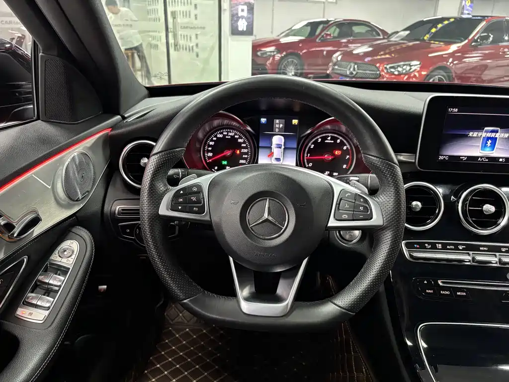 Mercedes-Benz C-Class 2018 — фото 9