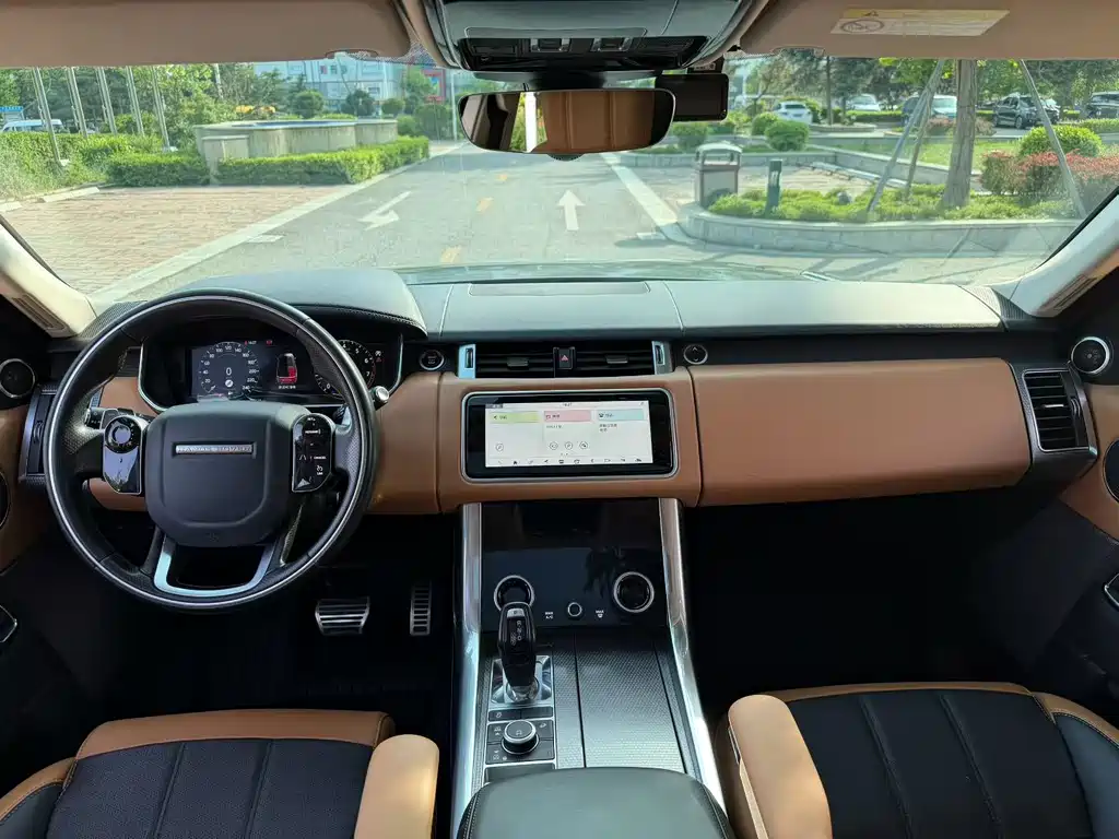 Land Rover Sport 2020 — фото 6