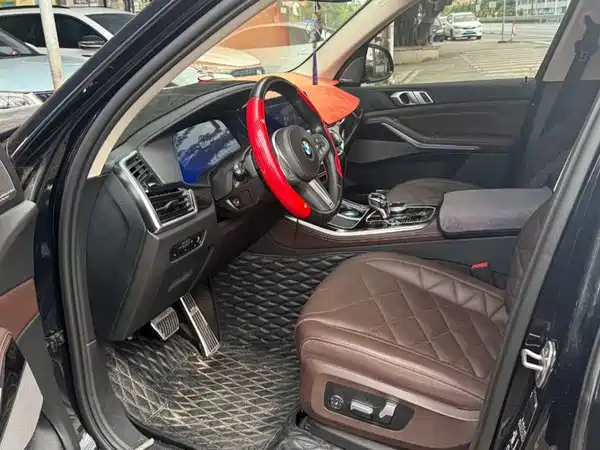 BMW X5 2023