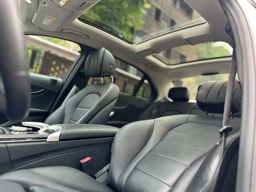 Mercedes-Benz C-Class 2018 — фото 10