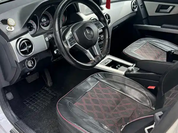 Mercedes-Benz GLK-Class 2015