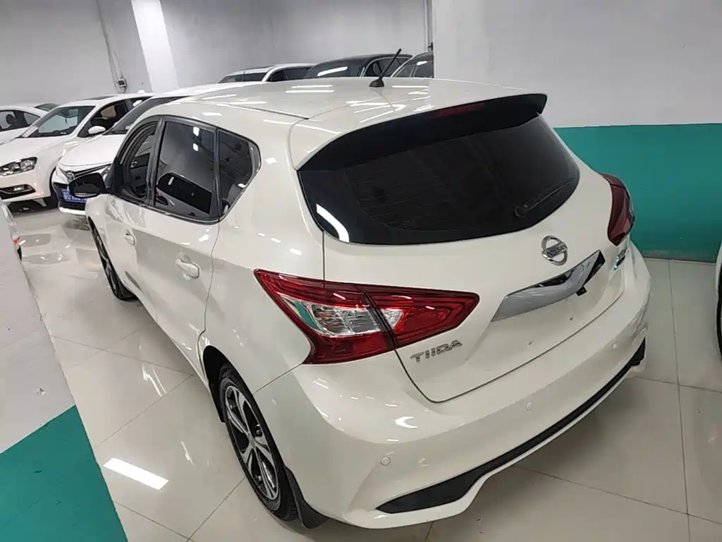 Nissan Tiida 2016