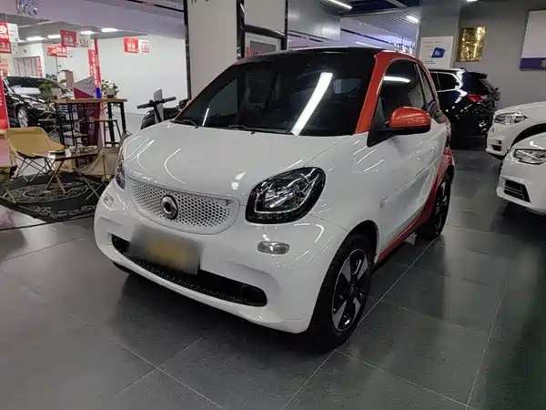smart fortwo 2018