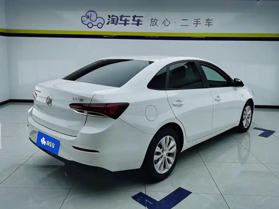 Buick Excelle GT 2022 — фото 3