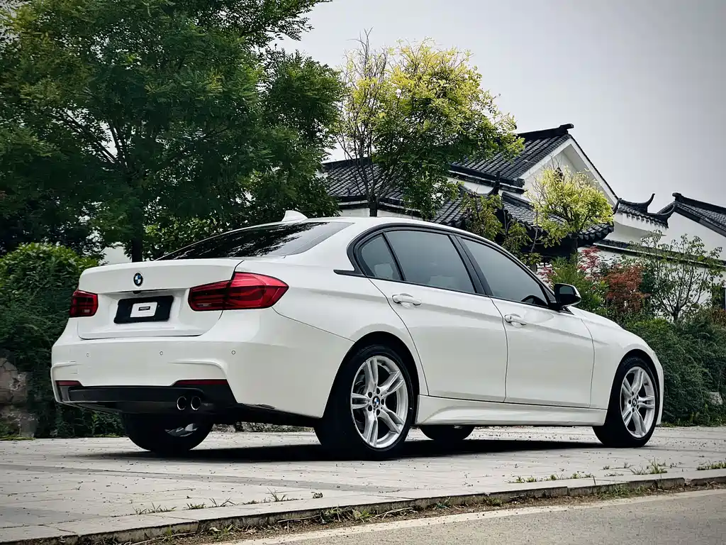BMW 3 Series 2017