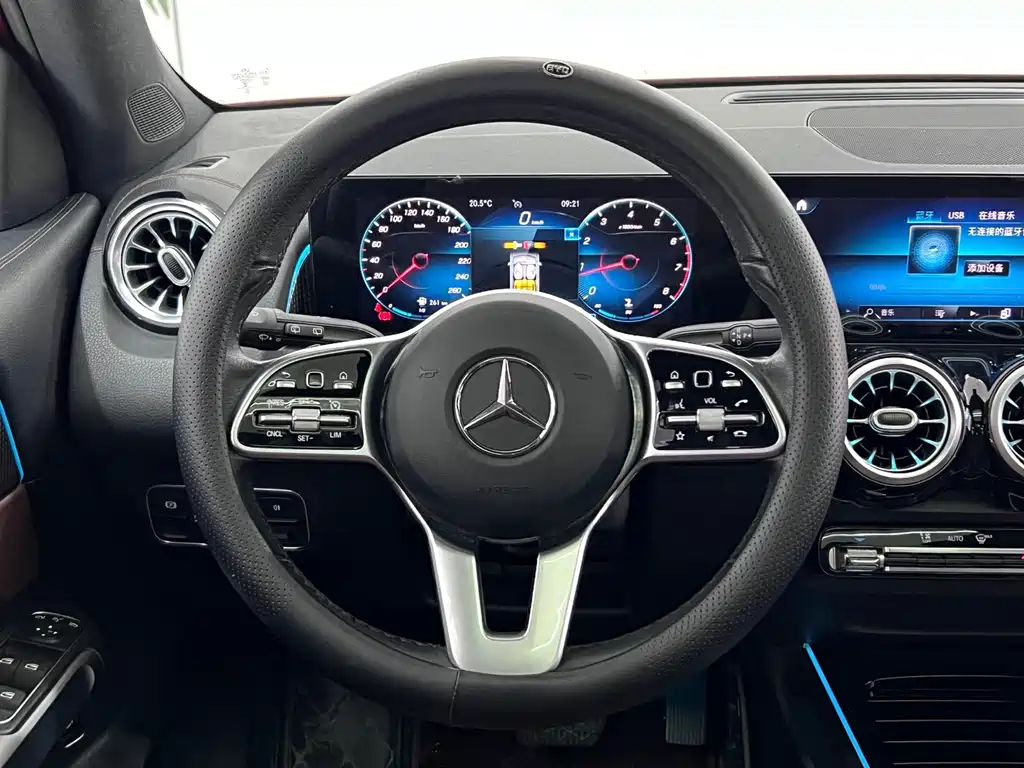 Mercedes-Benz GLB 2021 — фото 19