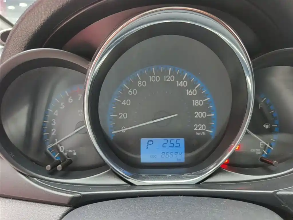Toyota Vios FS 2018 — фото 12