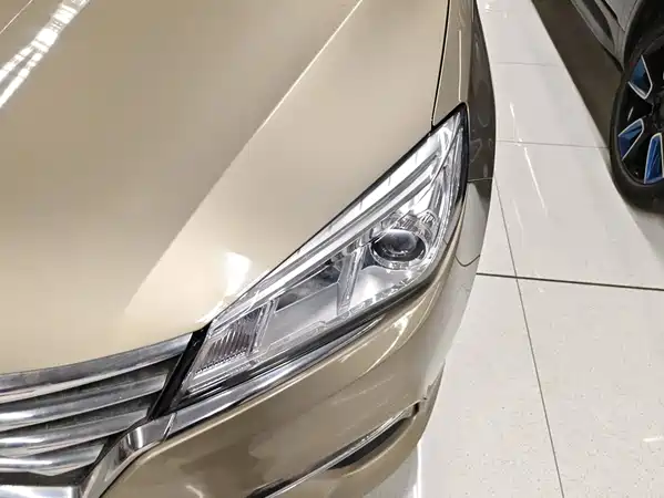 Roewe 360 2018