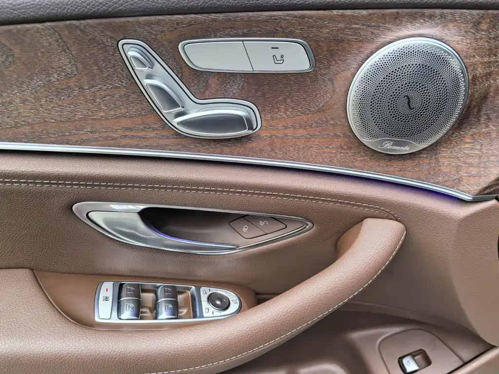Mercedes-Benz E-Class 2021 — фото 5