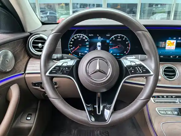 Mercedes-Benz E-Class 2021
