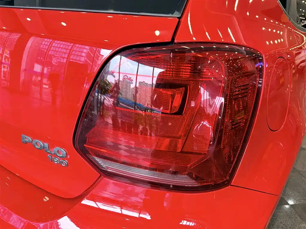 Volkswagen Polo 2018 — фото 16