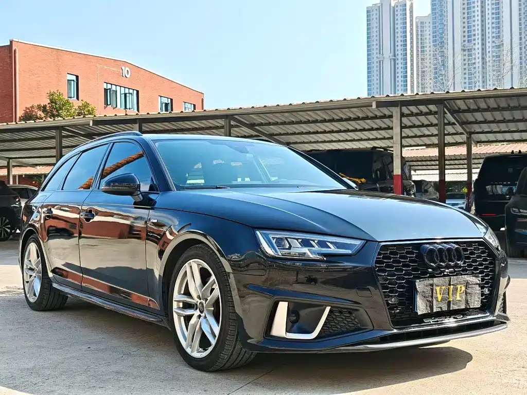 Audi A4 2019