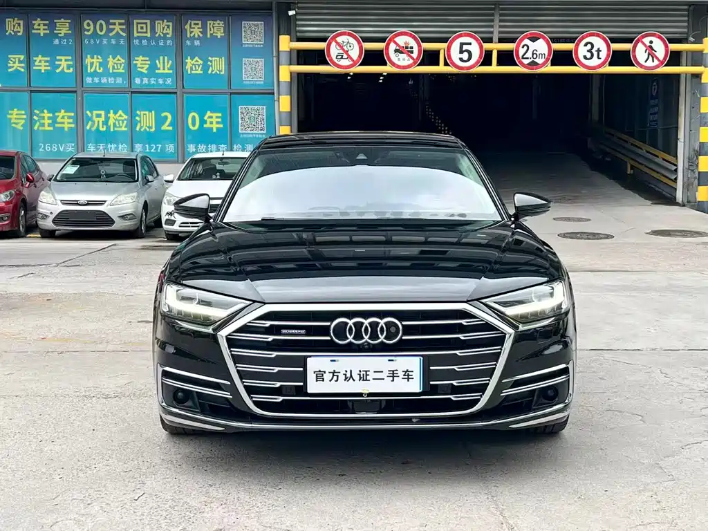 Audi A8 2020 — фото 2