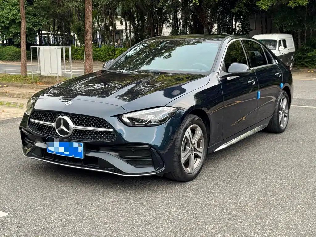 Mercedes-Benz C-Class 2022
