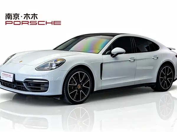 Porsche Panamera 2022