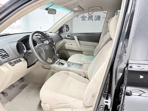 Toyota Highlander 2013