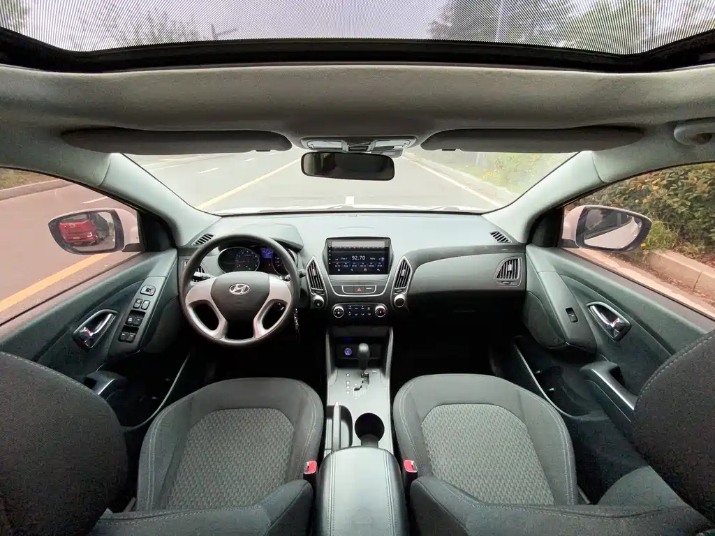 Hyundai ix35 2014 — фото 17