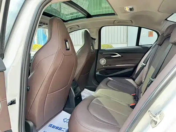 BMW 1 Series 2023