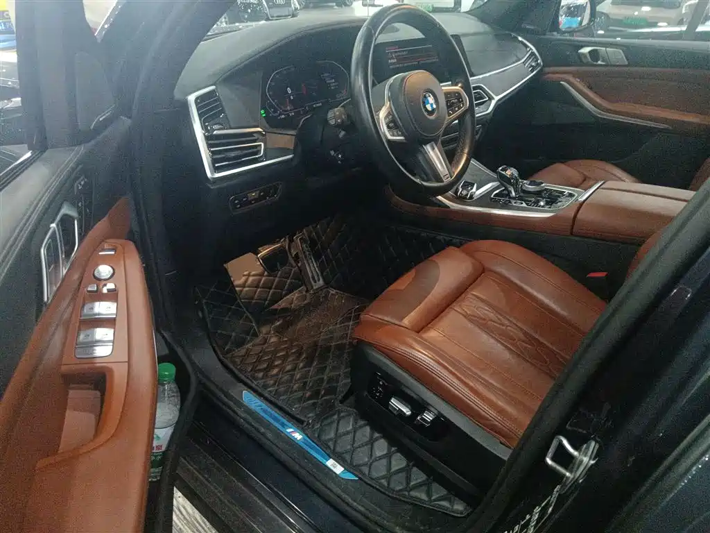 BMW X7 2022 — фото 15
