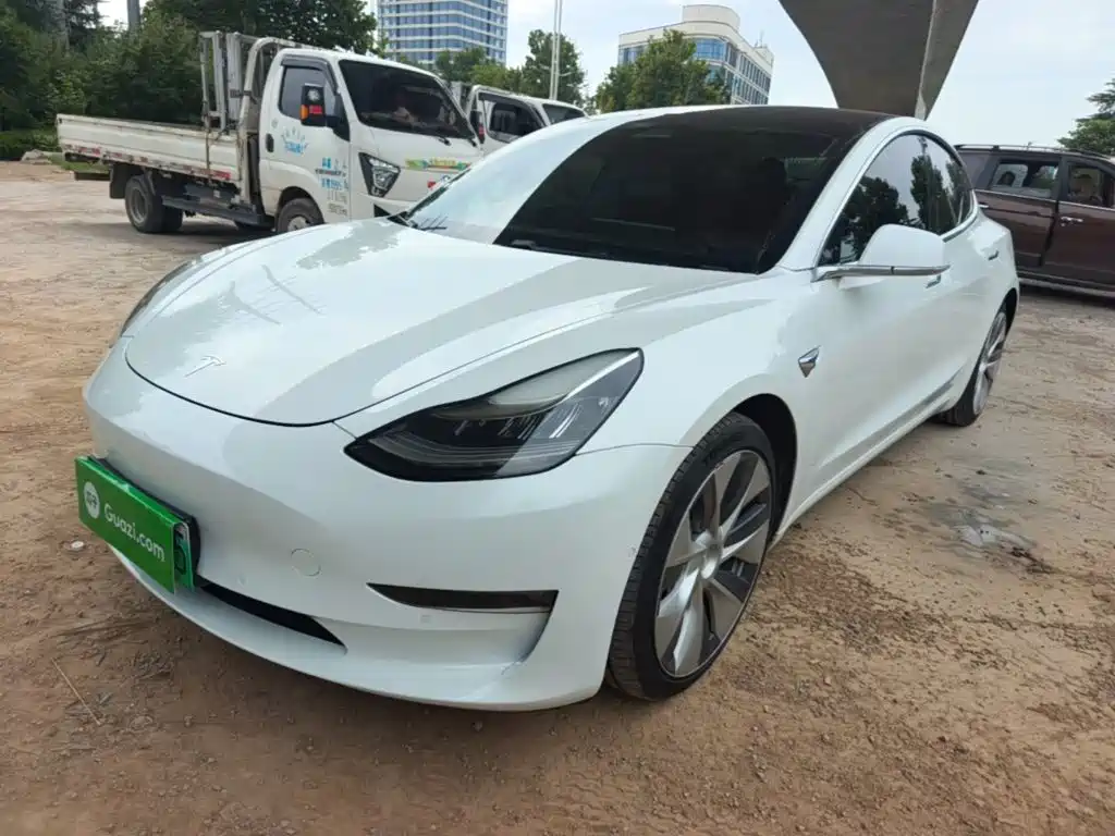 Tesla Model 3 2019 — фото 2