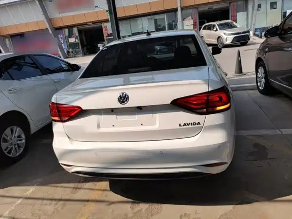 Volkswagen Lavida 2021