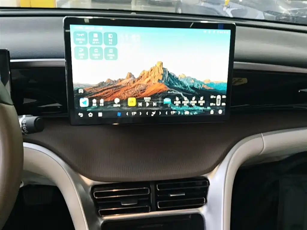 BYD Pro New Energy 2023 — фото 13