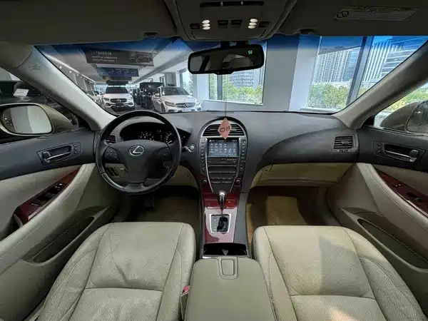 Lexus ES 2009