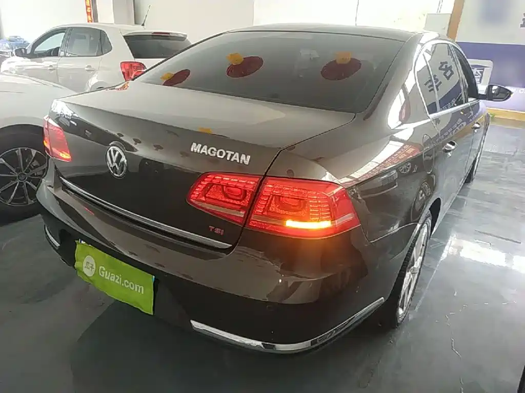 Volkswagen Magotan 2015