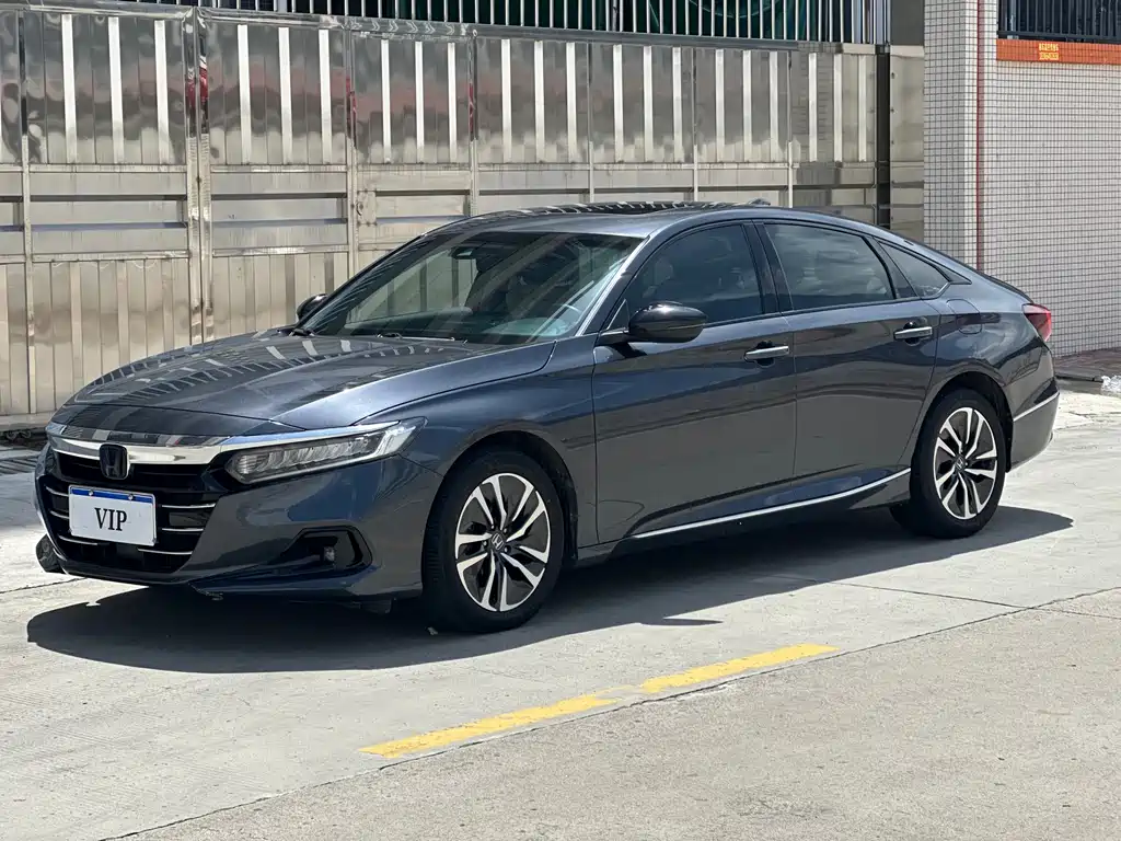 Honda Accord 2022 — фото 1