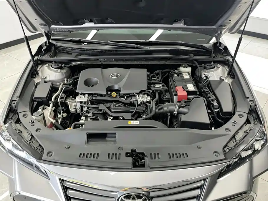 Toyota Avalon 2020 — фото 10